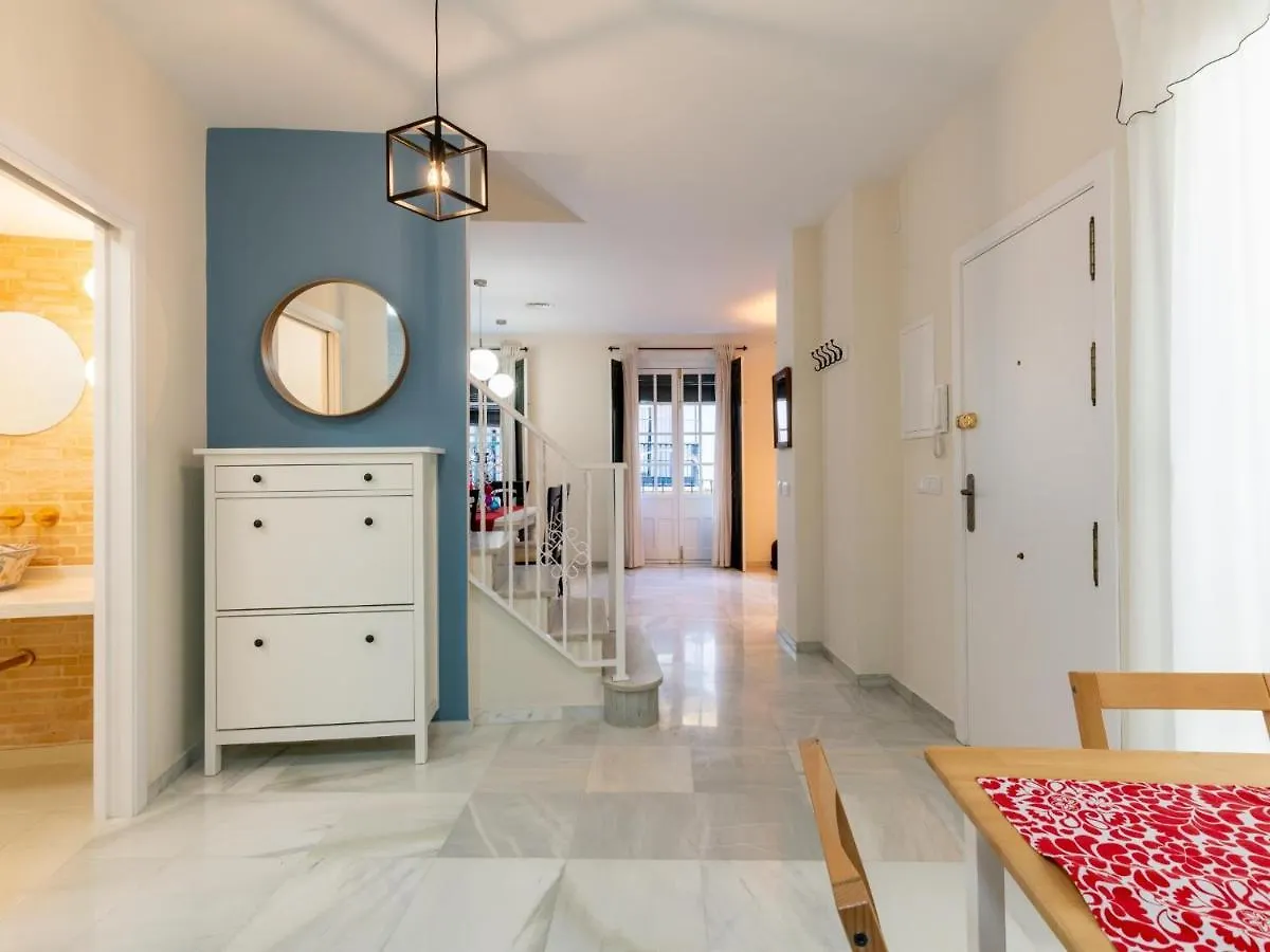 Apartment Holi-Rent Penthouse Penuelas Seville