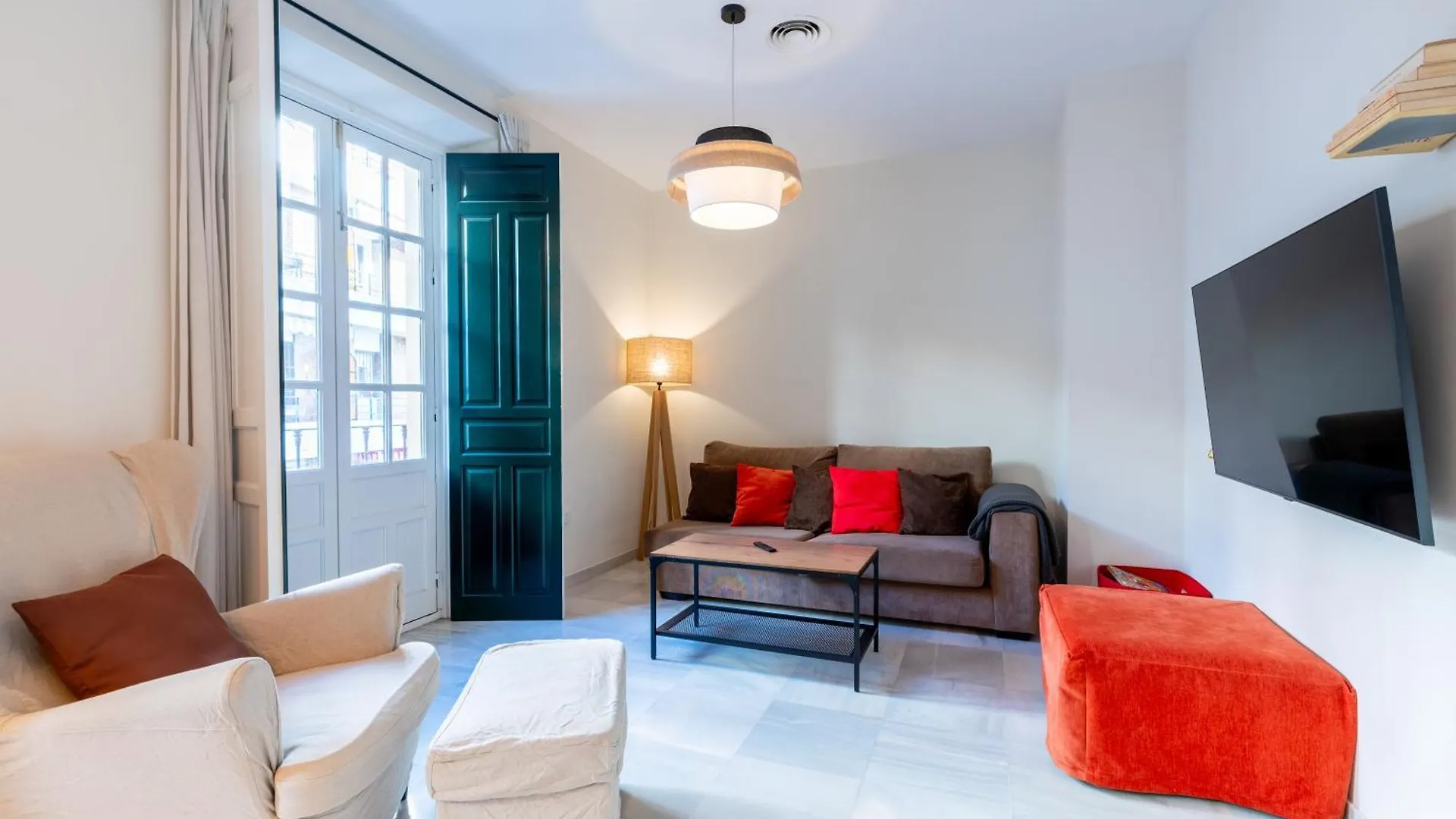 Apartment Holi-Rent Penthouse Penuelas Seville
