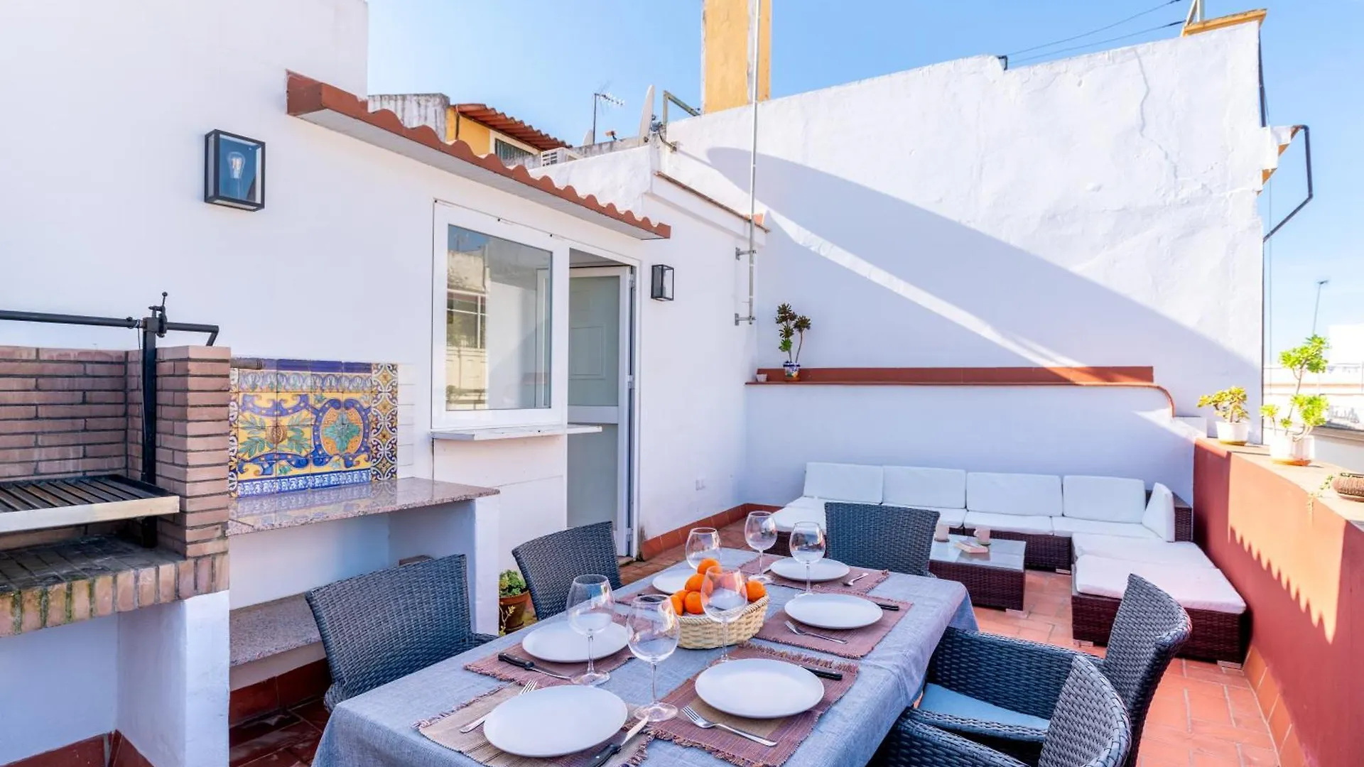 Holi-Rent Penthouse Penuelas Sevilla Apartmán